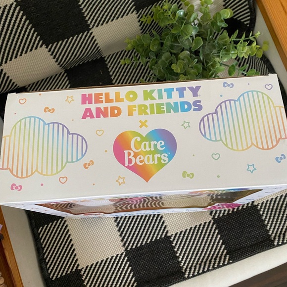 Hello kitty and friends x Care Bears Set - Picture 6 of 9